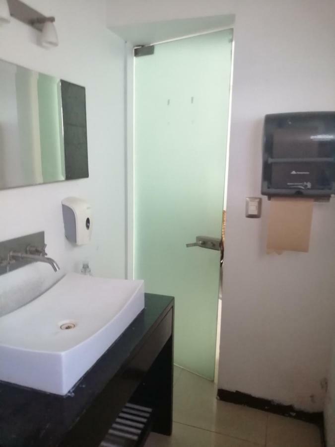 Pule Pule Hostal Boutique Guadalajara Buitenkant foto
