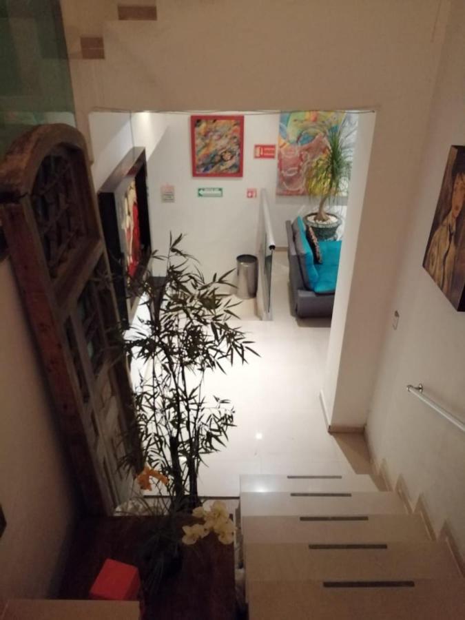 Pule Pule Hostal Boutique Guadalajara Buitenkant foto